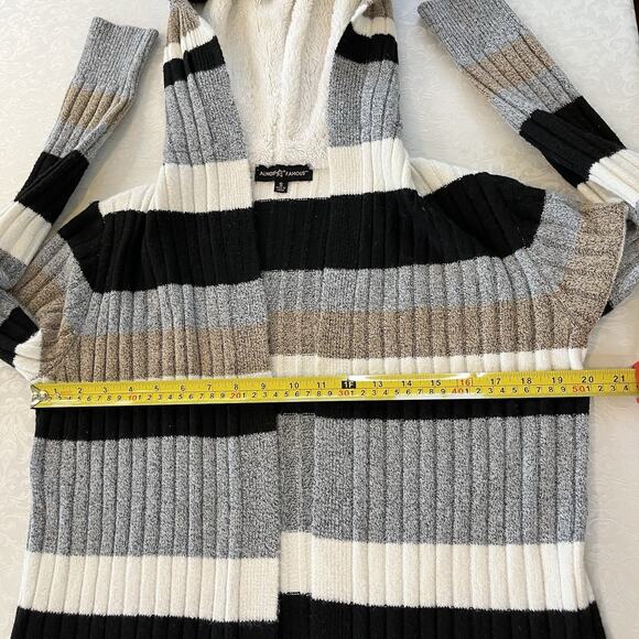 Almost Famous Womens Cardigan Sweater Size S Striped Long Sherpa Hood Pockets - Picture 8 of 11